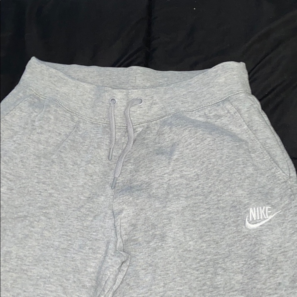 Girls Nike Sweatpants